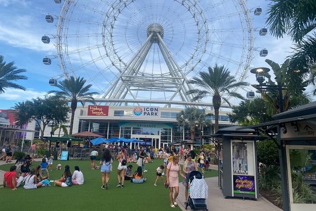 Icon Park sizable destination with an observation wheel, aquarium & wax museum, plus shops & restaurants